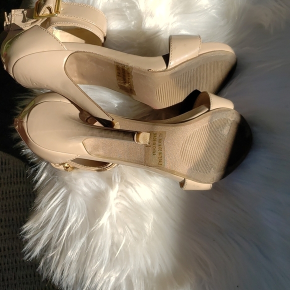 Wild Diva BRIDGET-01 Buckle Ankle Strap sandals - Picture 7 of 9